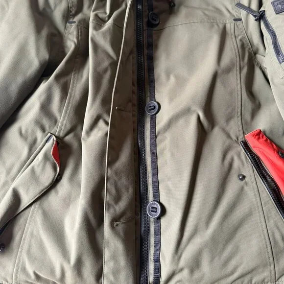 L.L. Bean Maine Mountain Jacket in Kelp Green - Picture 8 of 10